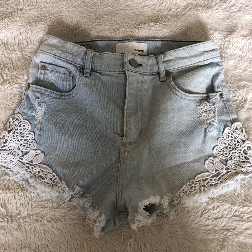 Garage retro high waisted shorts